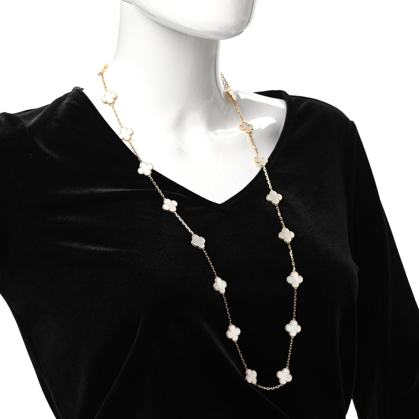 18K Yellow Gold Mother of Pearl 20 Motifs Vintage Alhambra Necklace