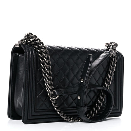 Chanel Lambskin Quilted New Medium Boy Flap Black 3 of 25