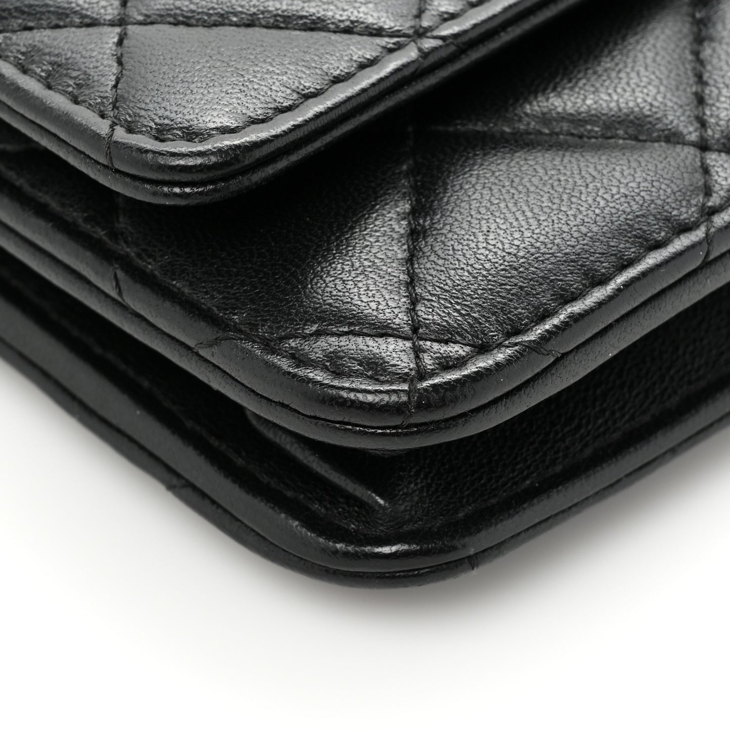Lambskin Quilted Wallet On Chain WOC Black