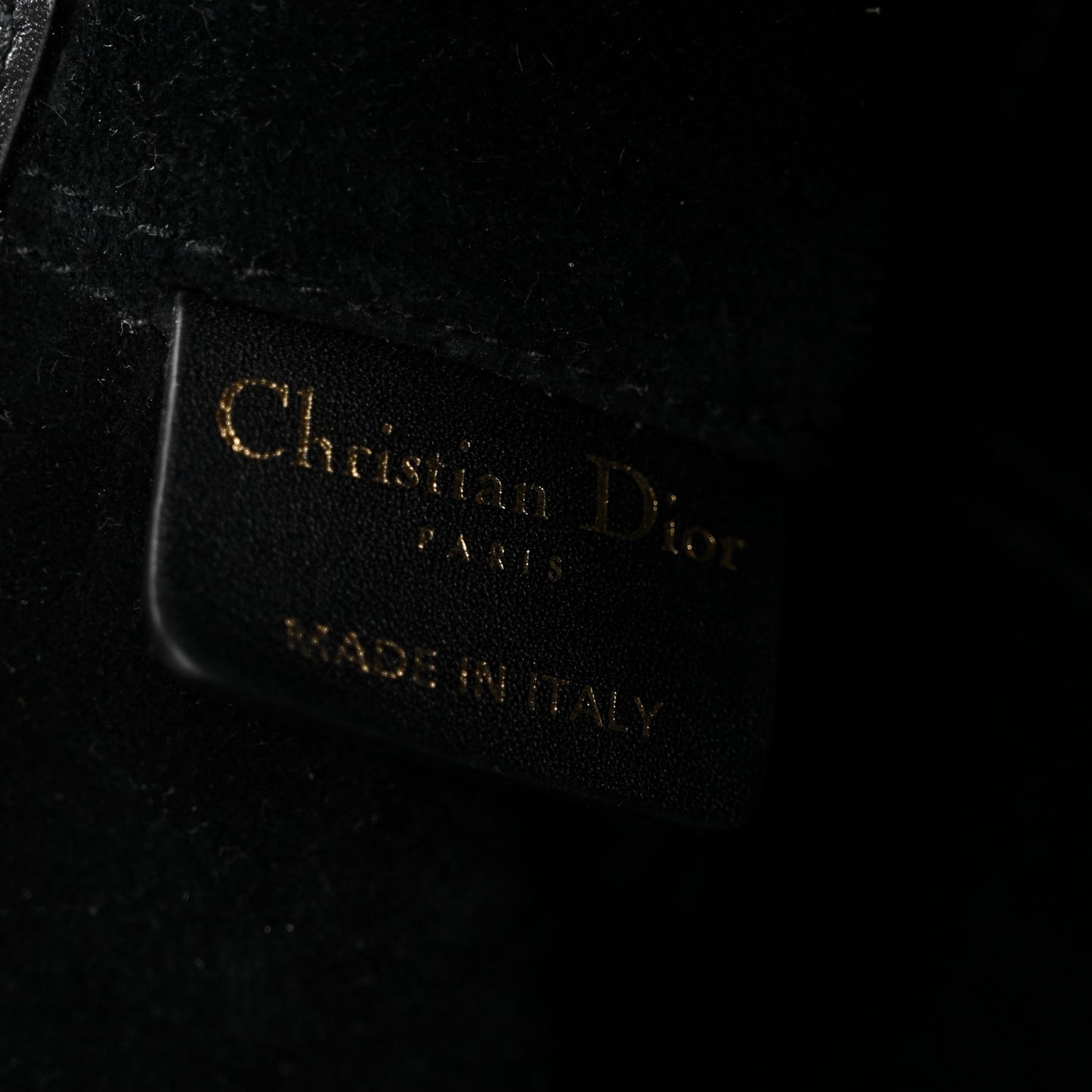 Calfskin Macrocannage Small Toujours Black