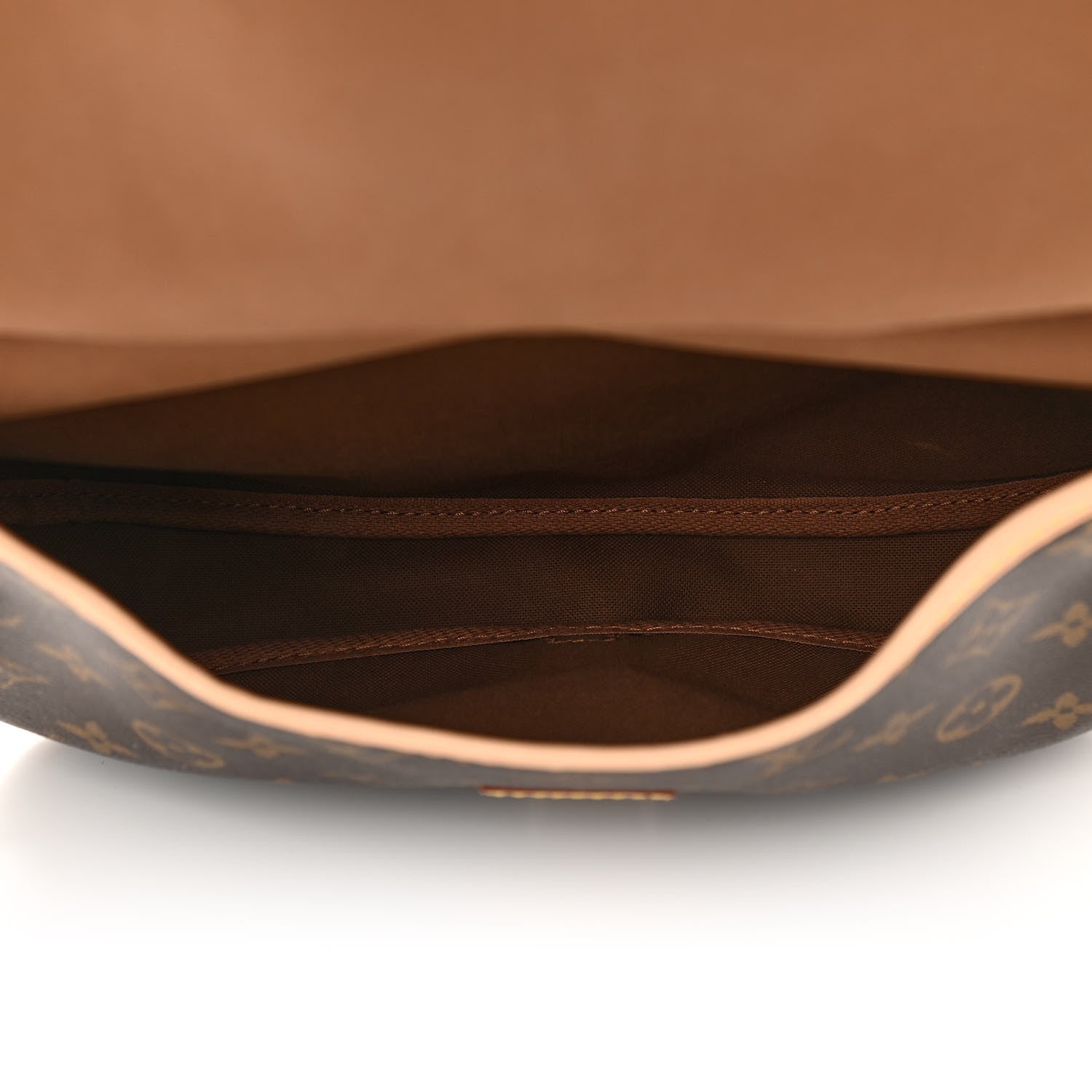 Louis Vuitton Monogram Saumur MM 5 of 10