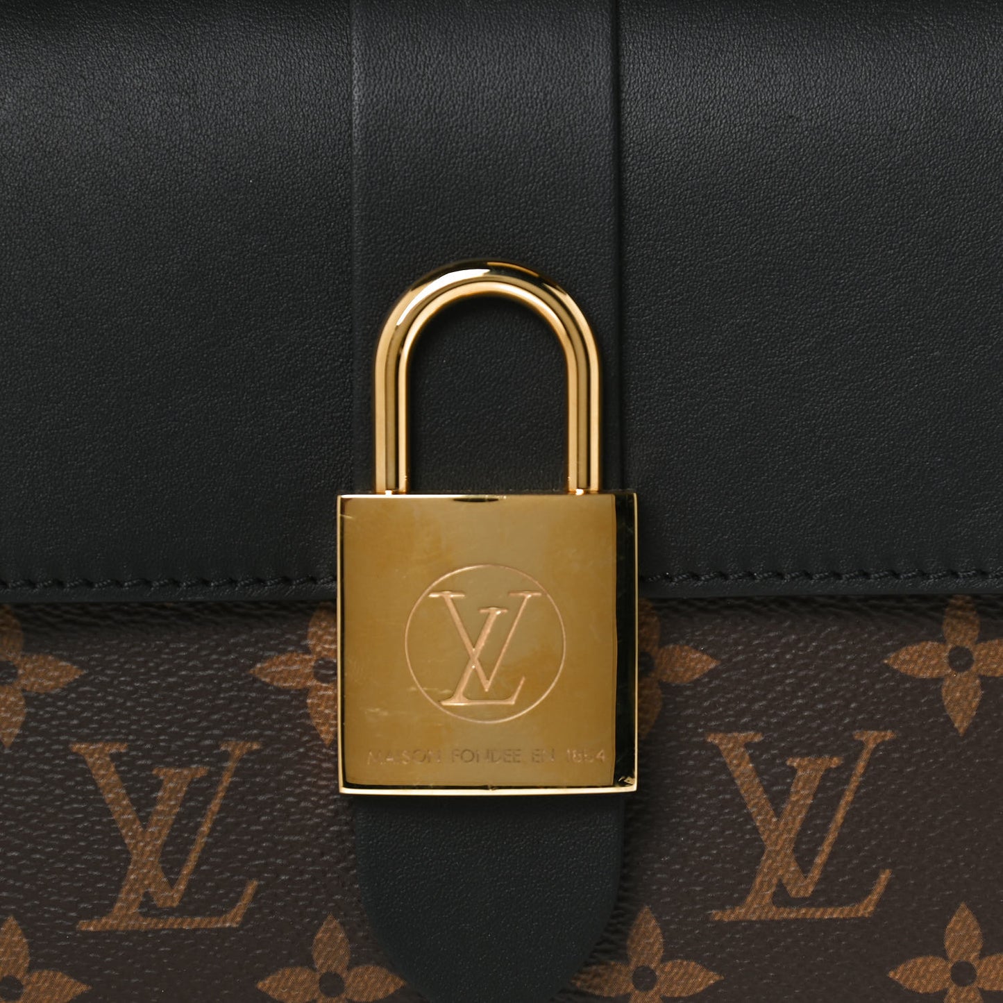 Monogram Locky BB Black