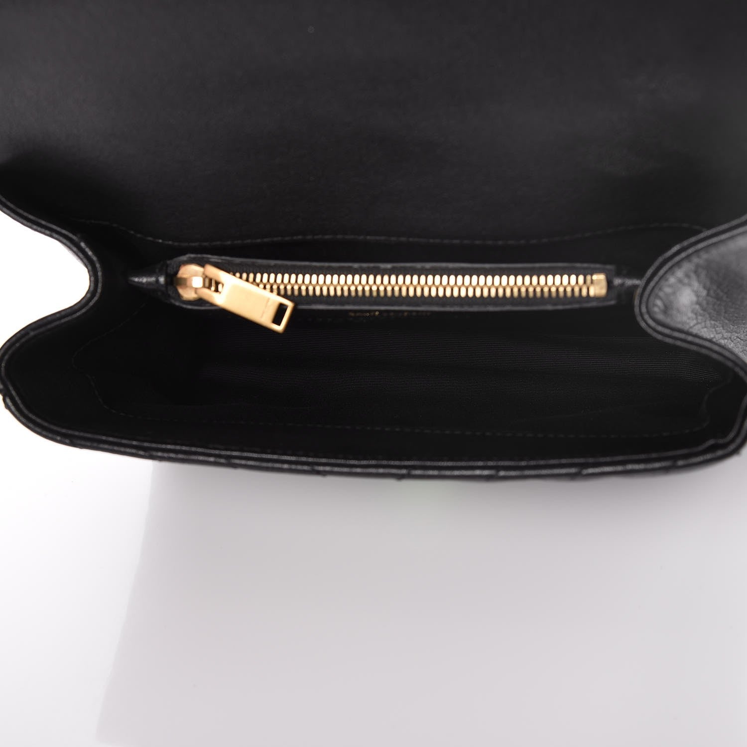 Saint Laurent Sheepskin Matelasse Chevron Monogram Medium College Bag Black 5 of 7