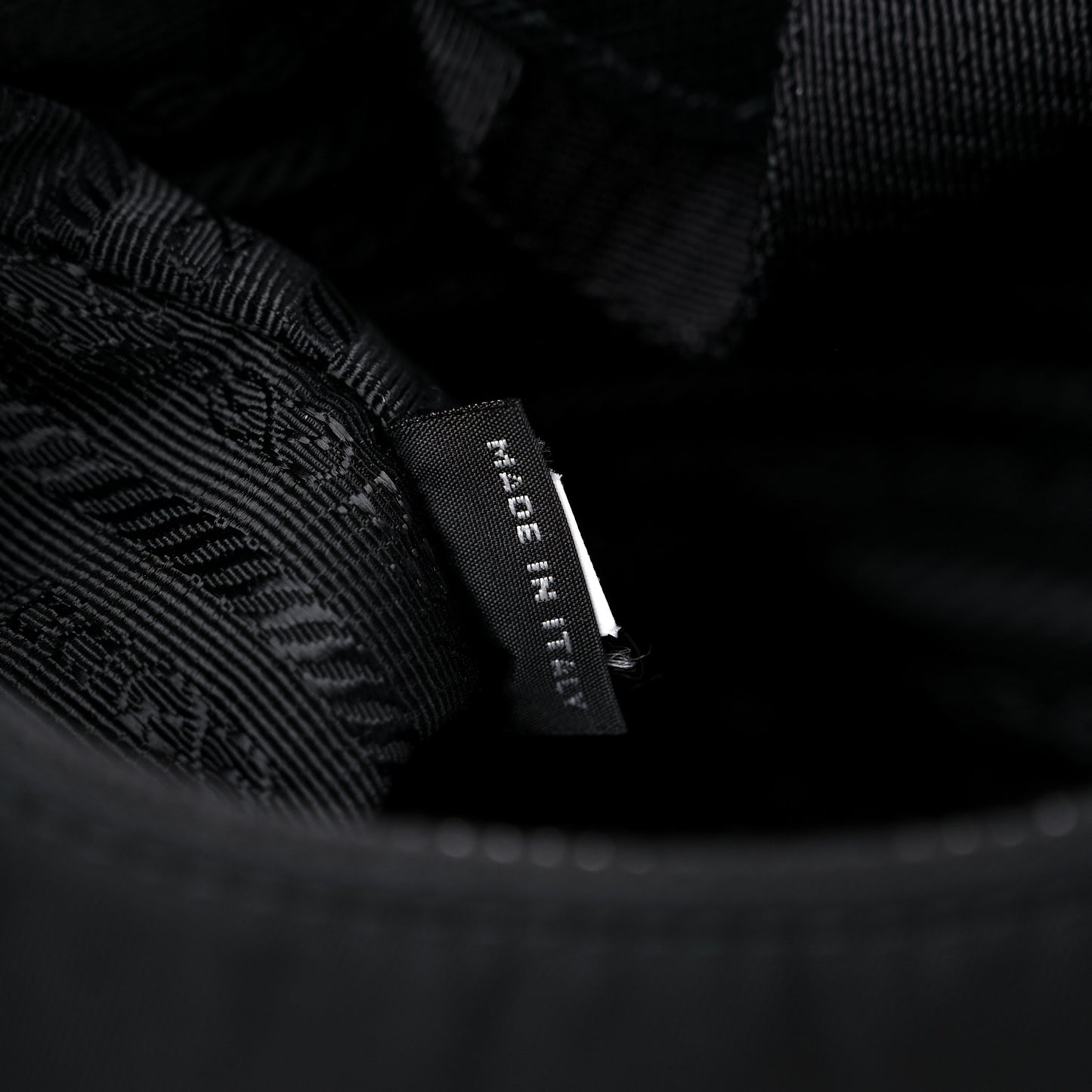 Nylon Re-Edition 2005 Shoulder Bag Black