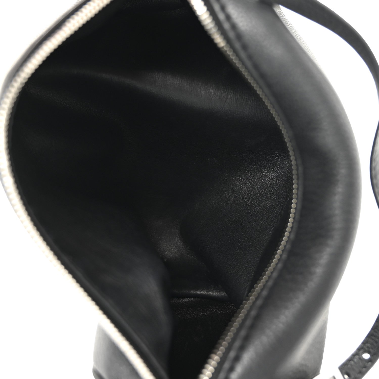 The Row Grained Calfskin 90's Bag Black 5 of 9