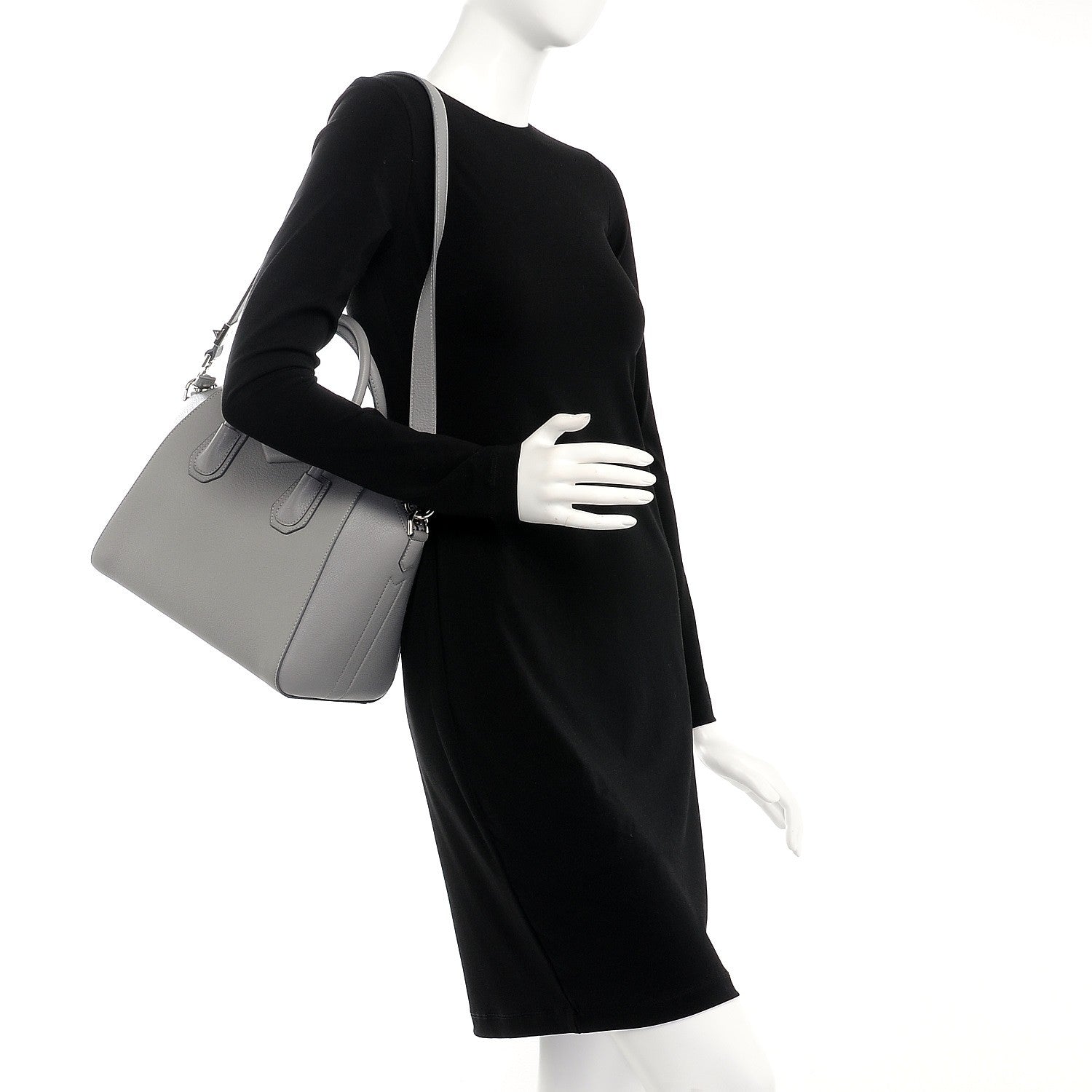 Givenchy Sugar Goatskin Small Antigona Pearl Grey 2 of 8