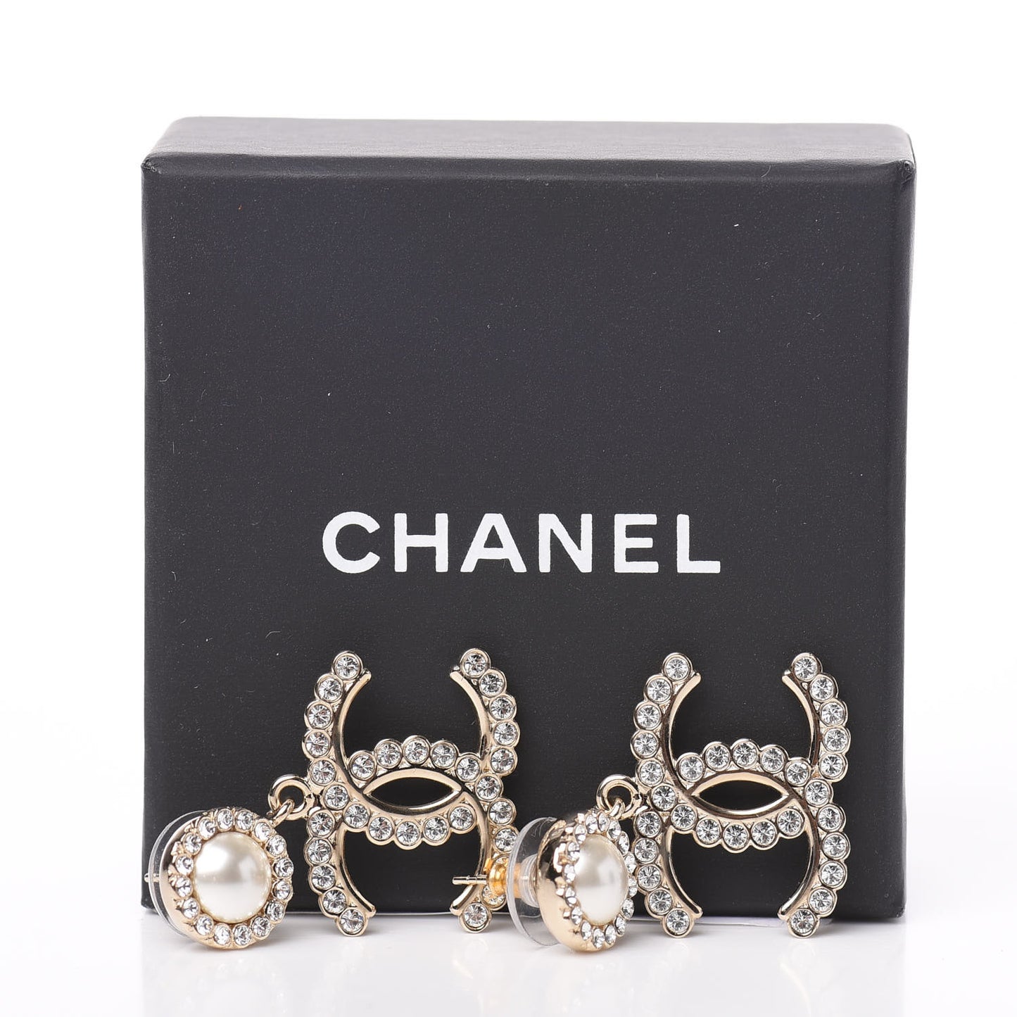 Crystal Pearl Bow-tiful CC Drop Earrings Gold