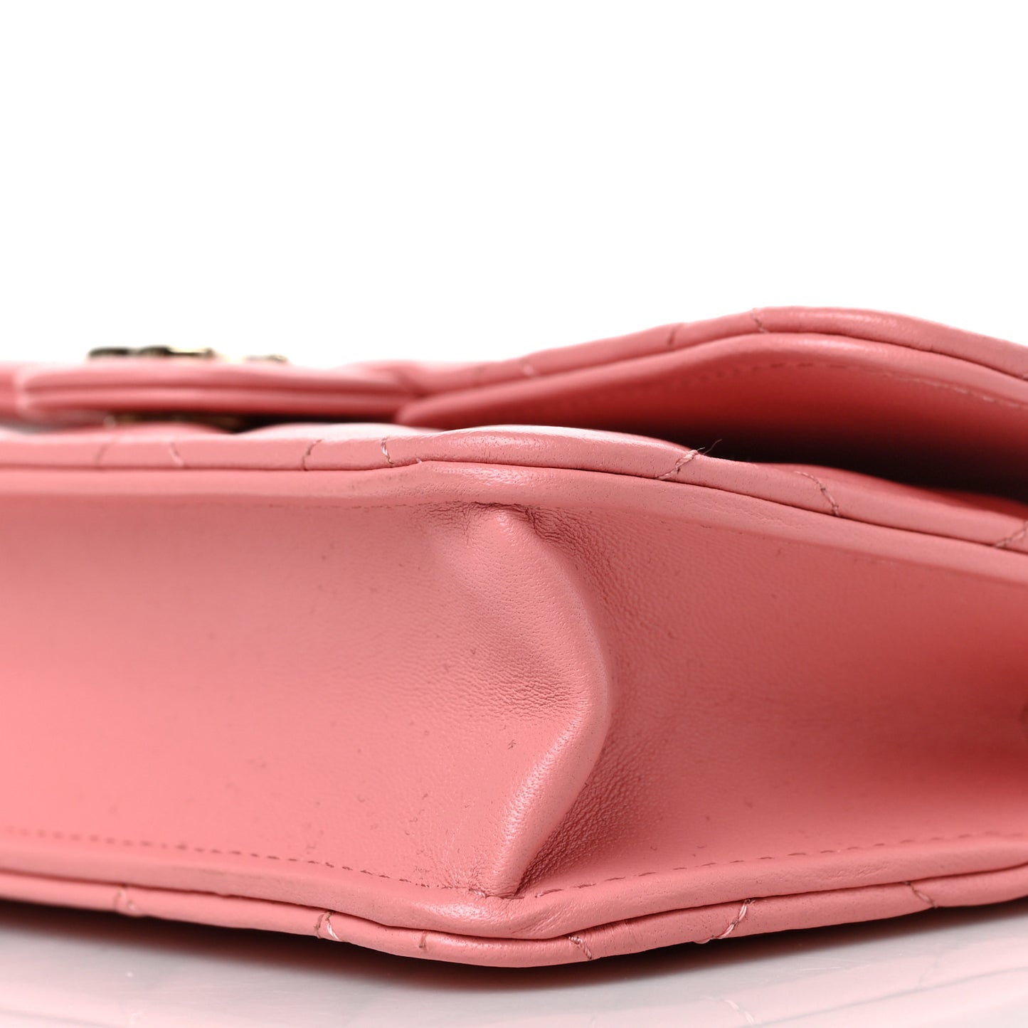 Lambskin Quilted Flap Phone Holder With Chain Pink