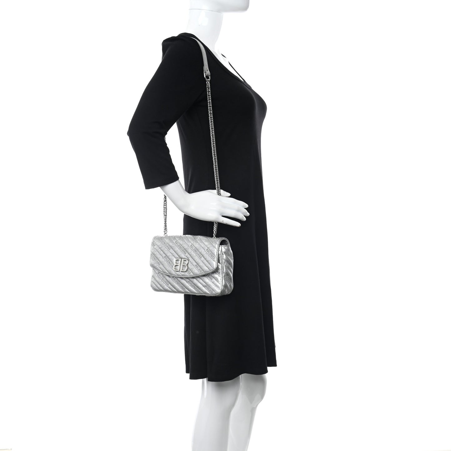 Metallic Arena Calfskin Logo Matelasse BB Chain Wallet Argent