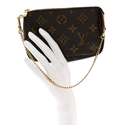 Louis Vuitton Monogram Mini Pochette Accessories 2 of 10