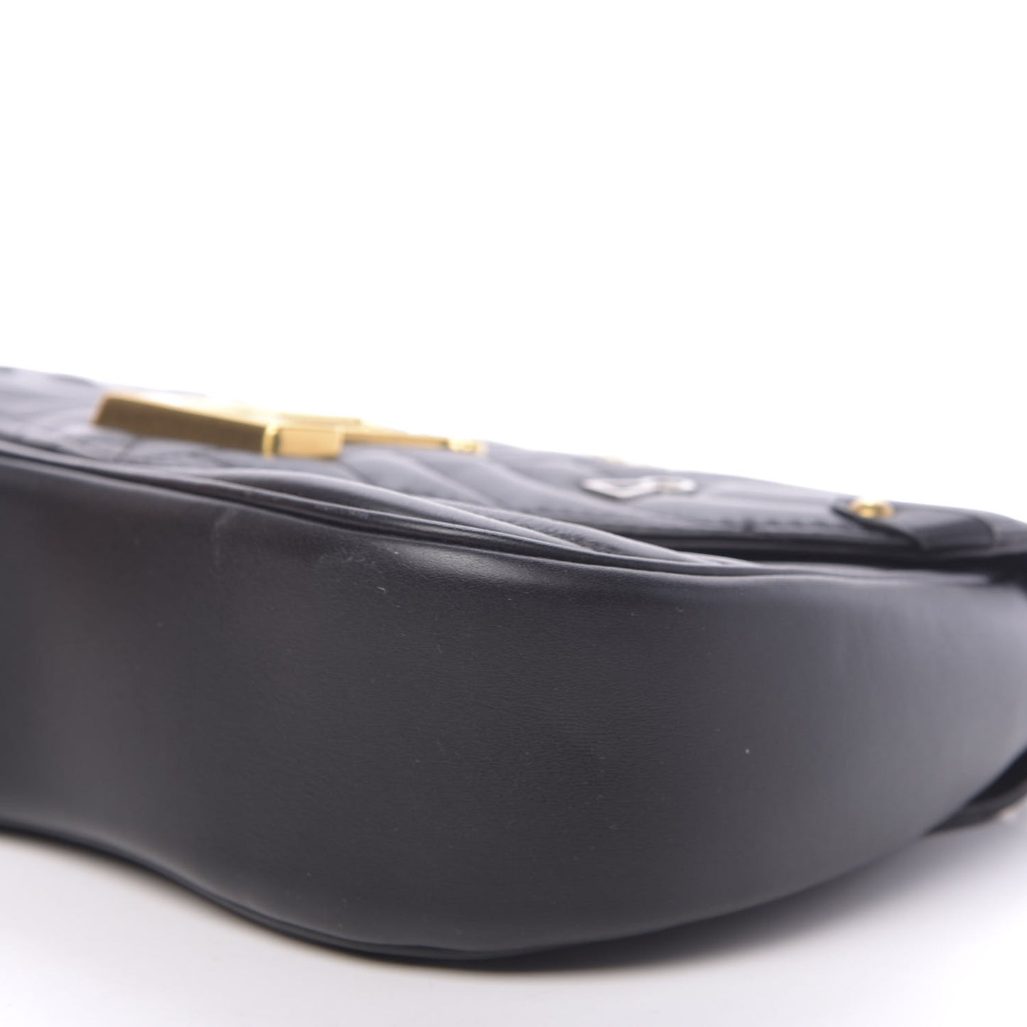 Calfskin Love Lock New Wave Chain MM Black