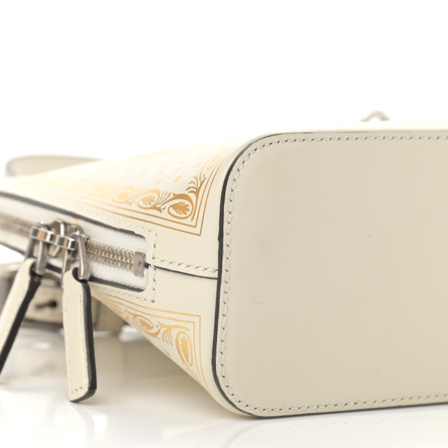 Gucci X SEGA Calfskin GUCCY Stars Mini Dome Shoulder Bag Mystic White Gold 9 of 12