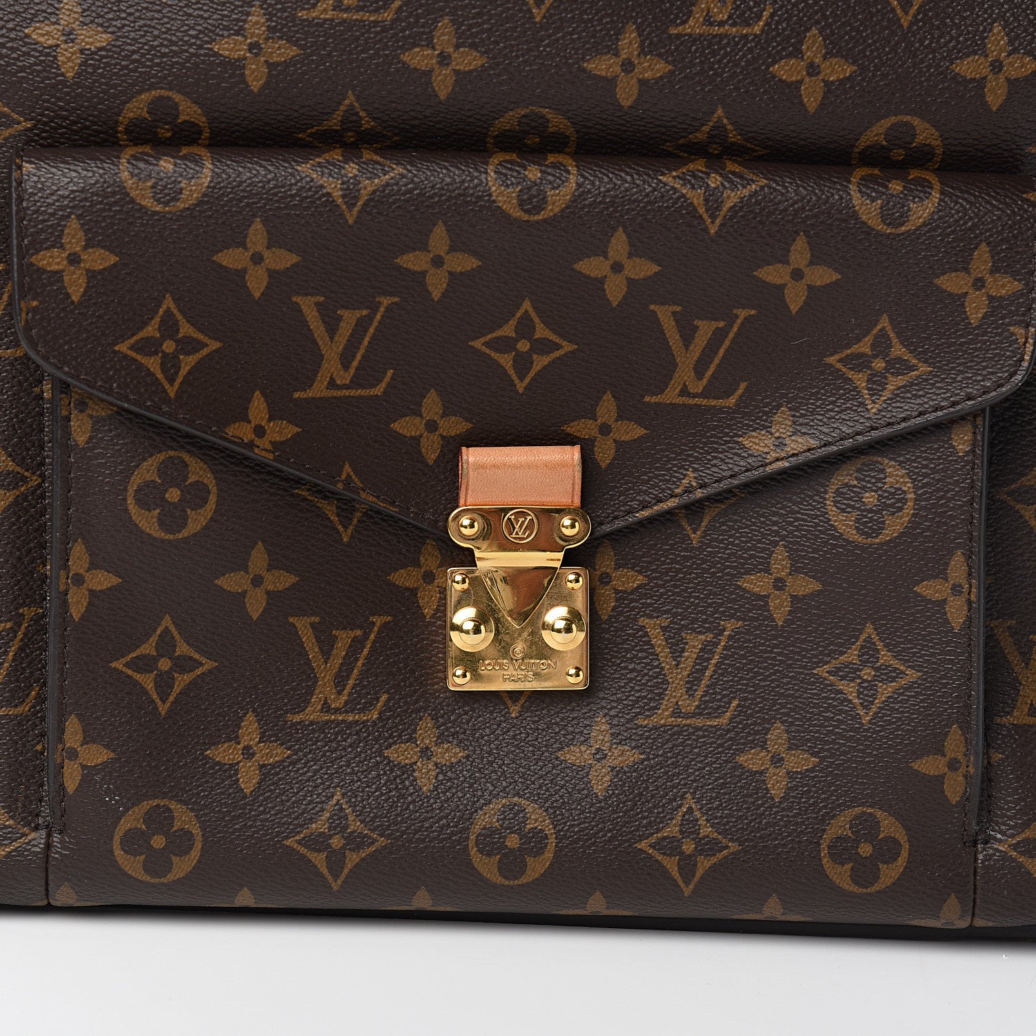 Louis Vuitton Monogram Metis 8 of 8