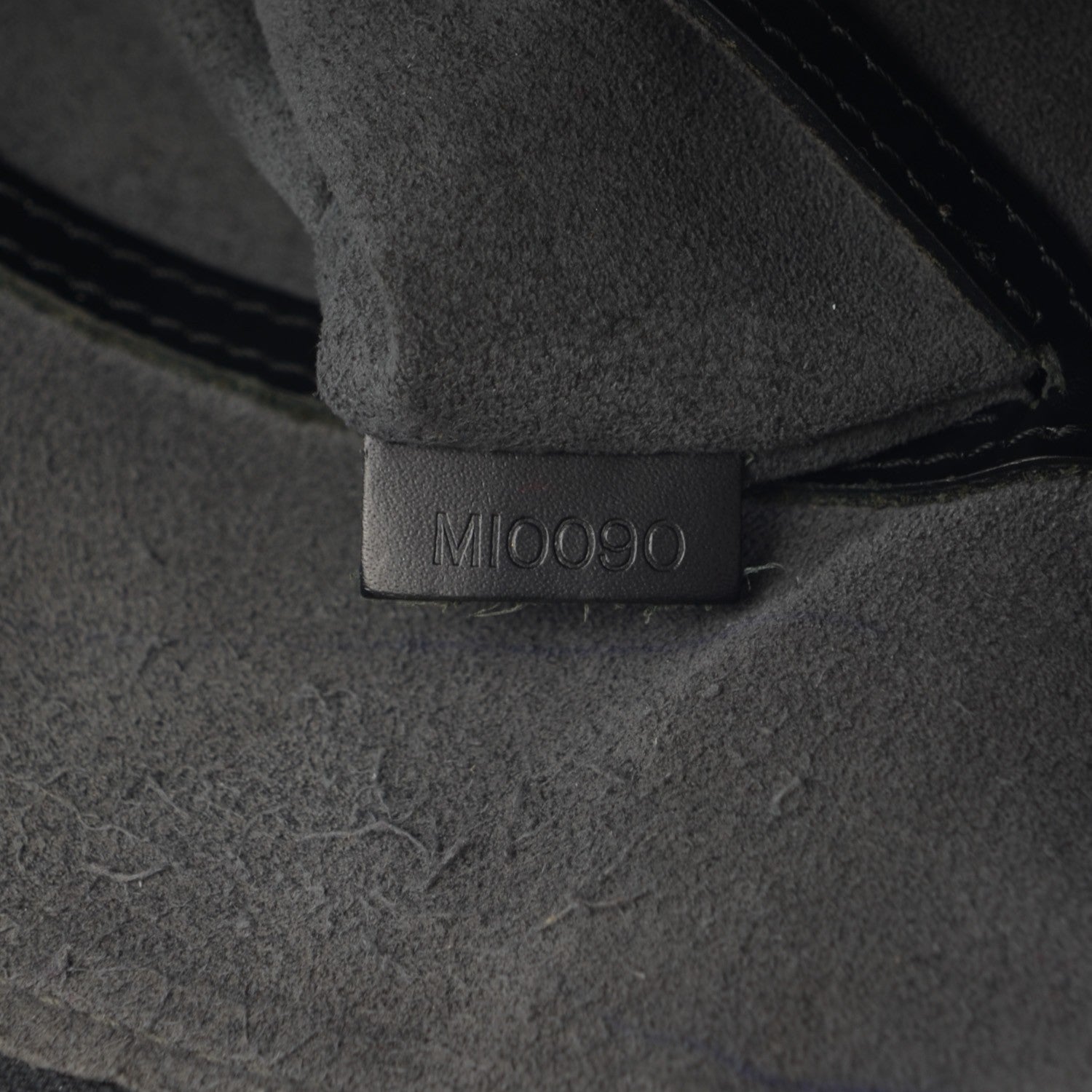 Louis Vuitton Epi Alma PM Black 8 of 10