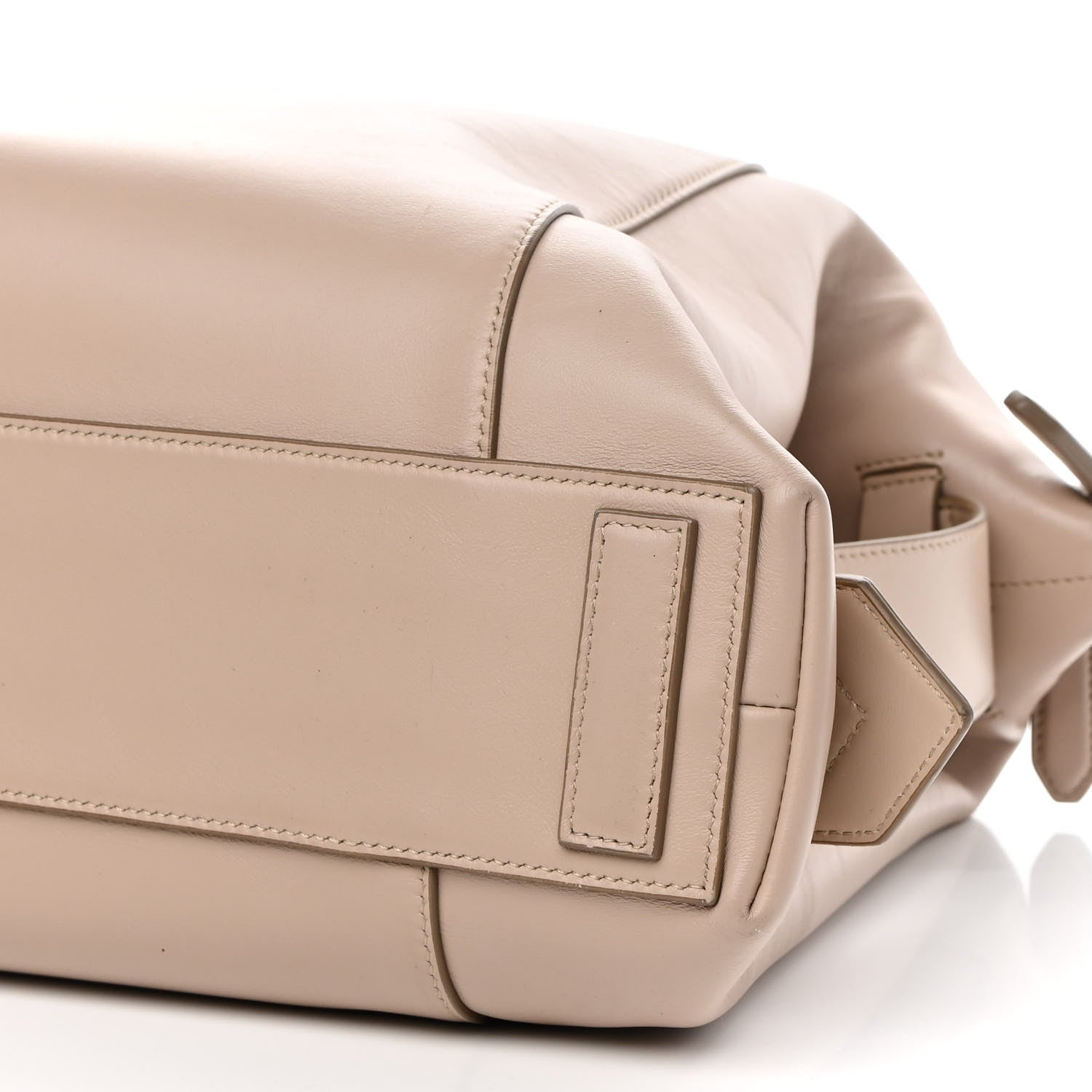 Givenchy Smooth Calfskin Medium Soft Antigona Dune 8 of 11