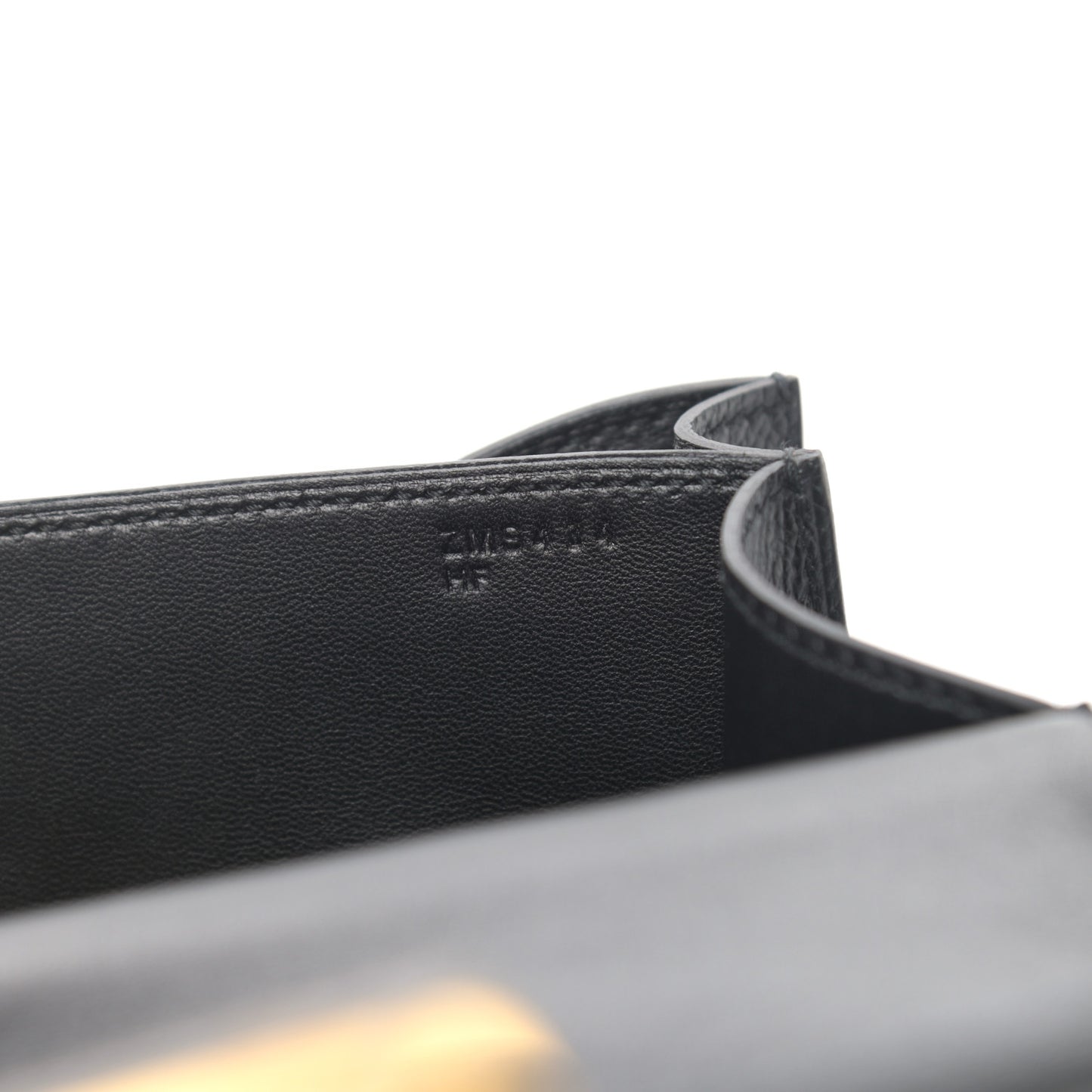 Epsom Constance 18 Black