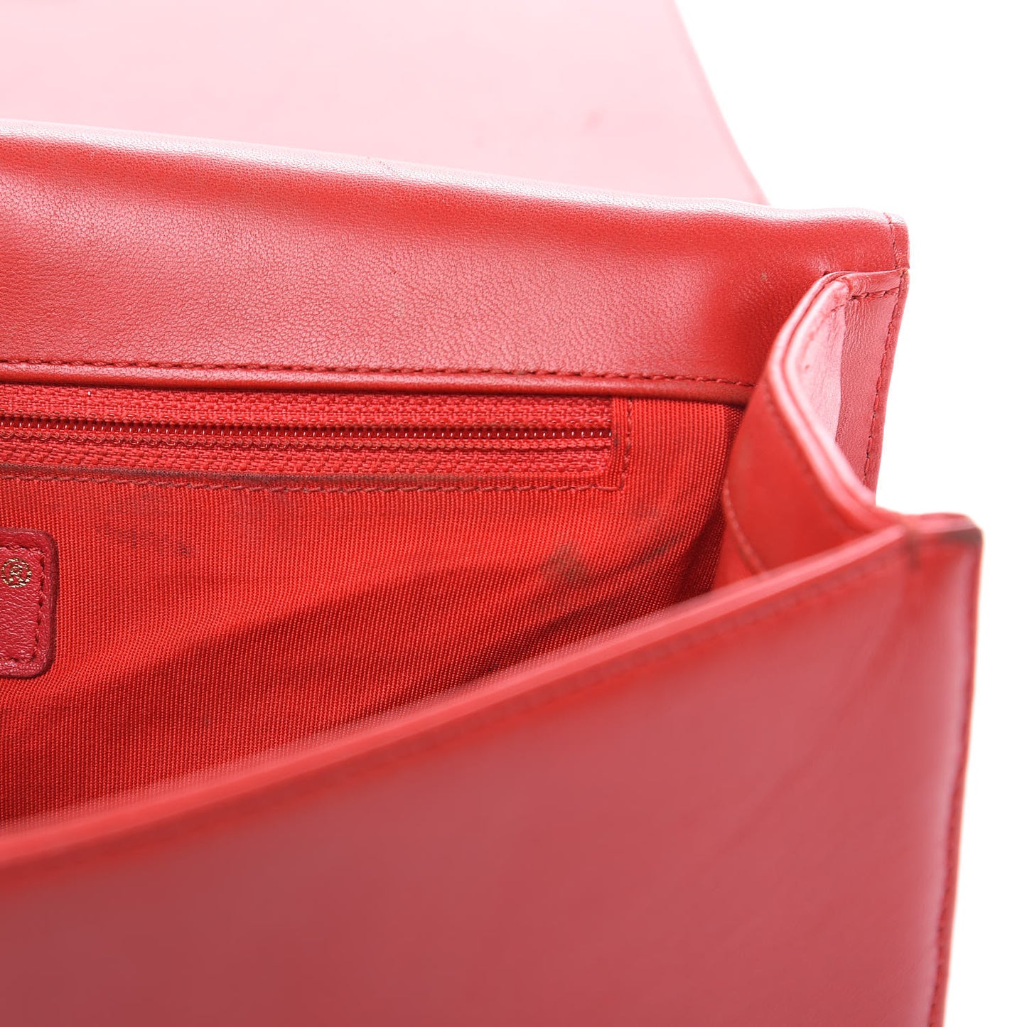Lambskin Quilted New Medium Boy Flap Red