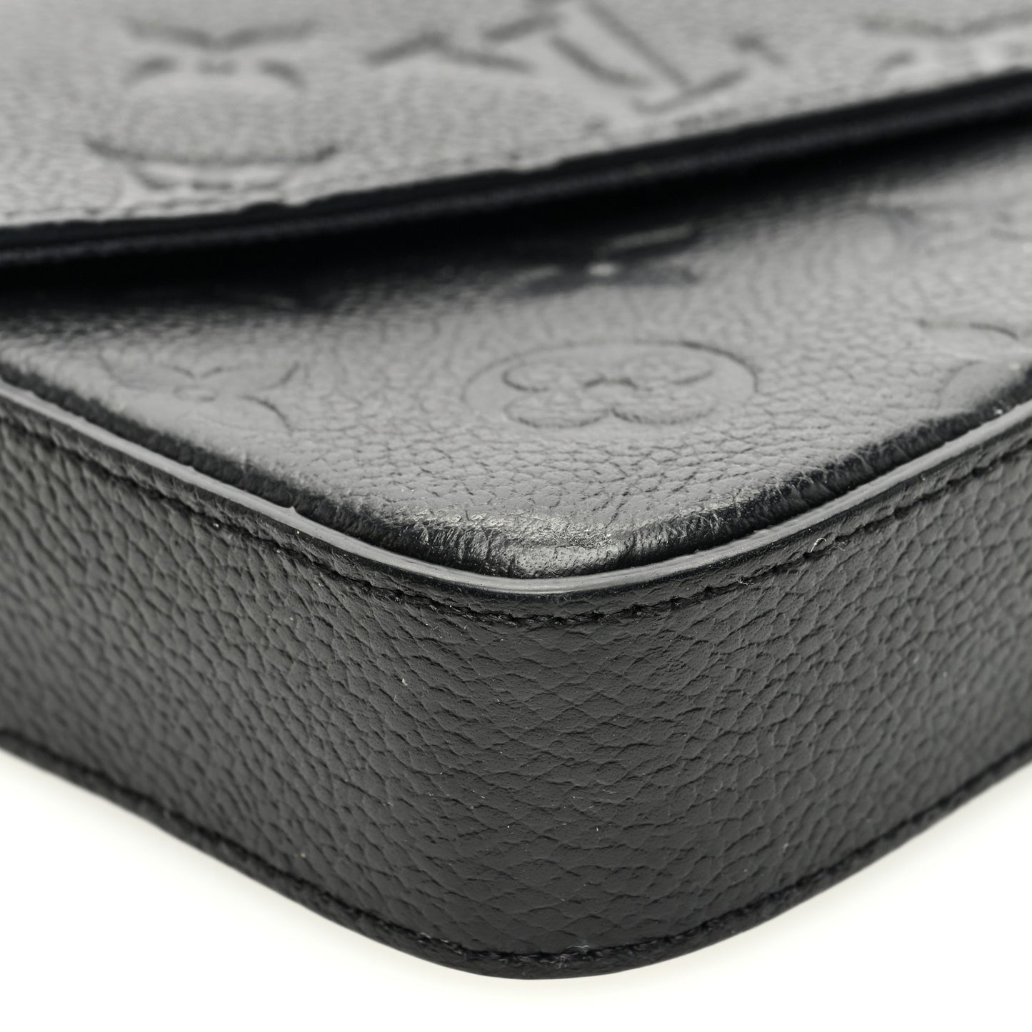 Empreinte Pochette Felicie Chain Wallet Black