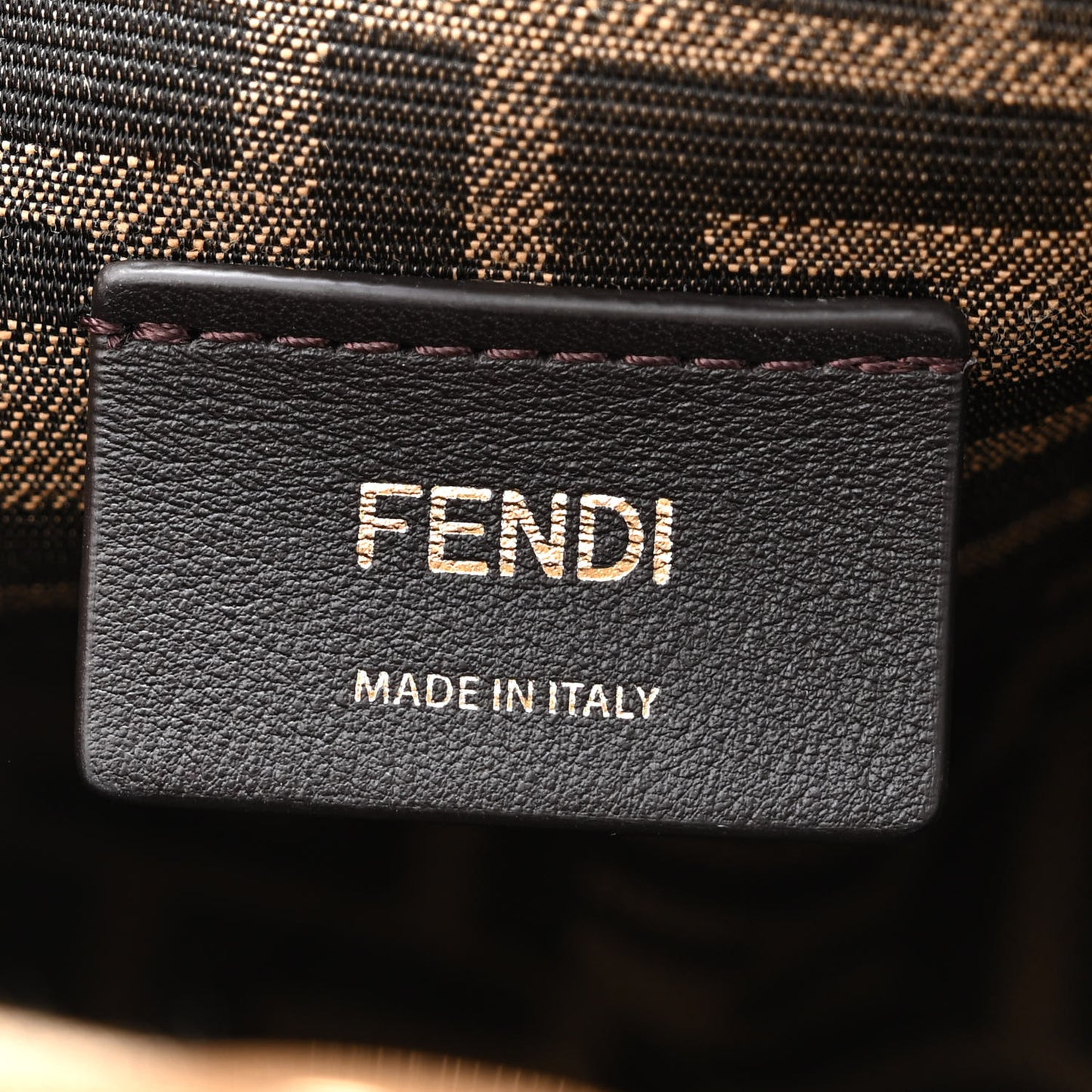 Shiny Nappa Medium Fendi First Poudre