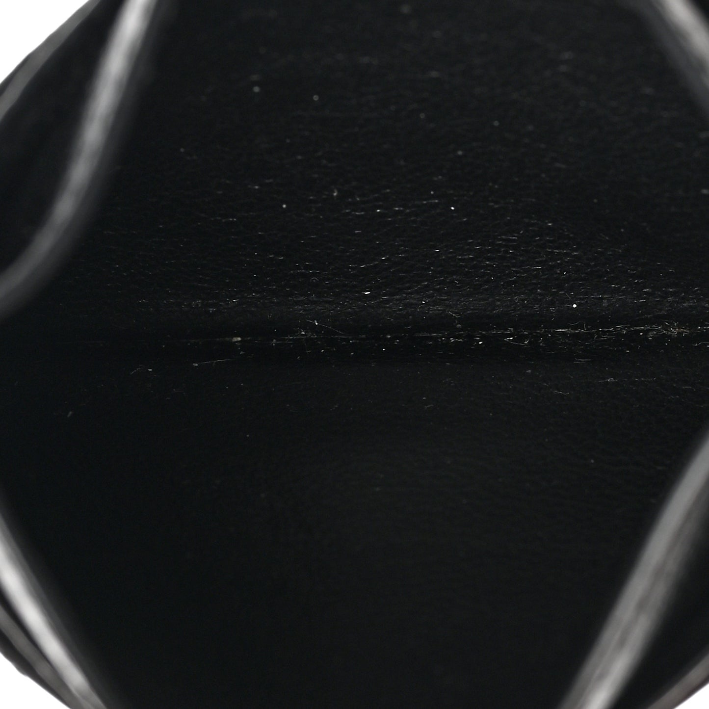 Grain De Poudre Matelasse Chevron Monogram Credit Card Case Black