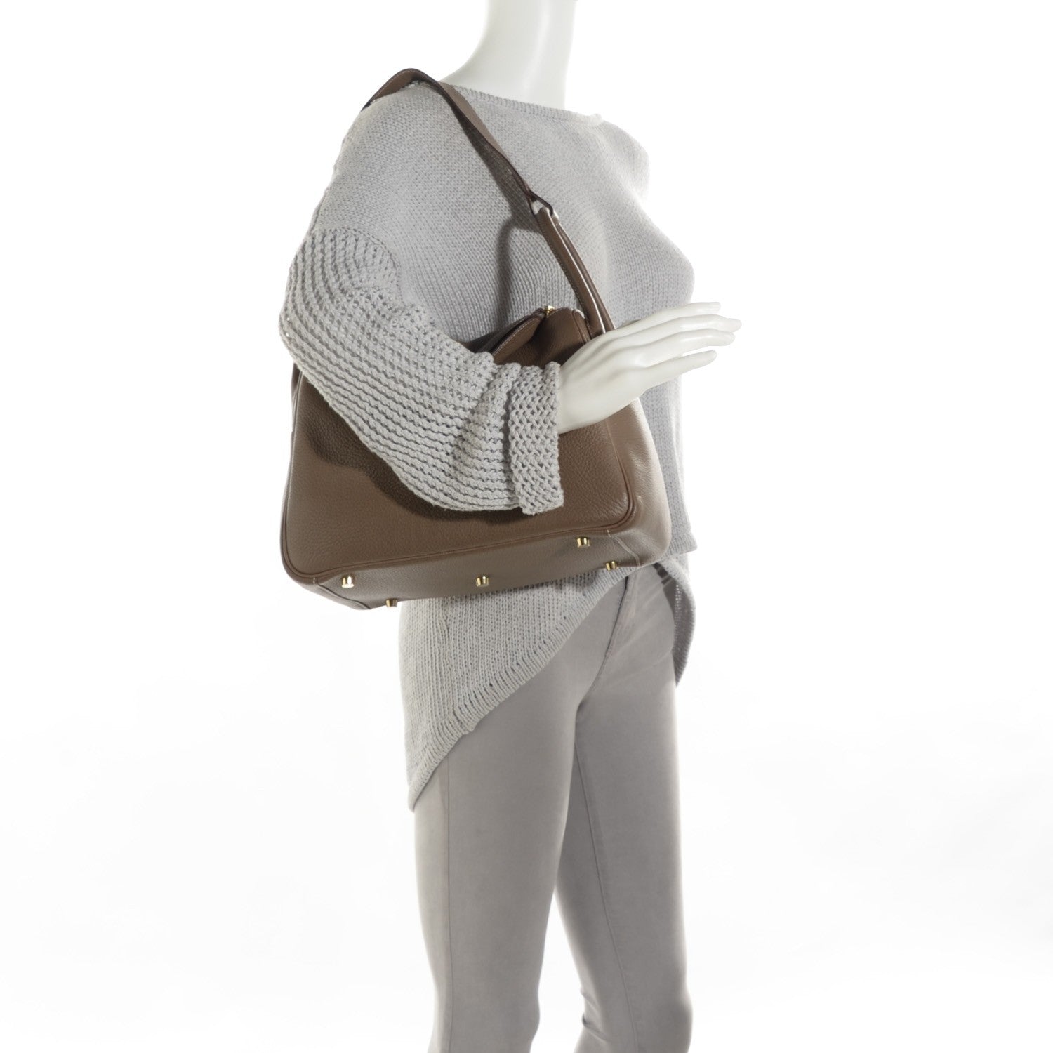 Hermes Taurillon Clemence Lindy 30 Etoupe 2 of 15