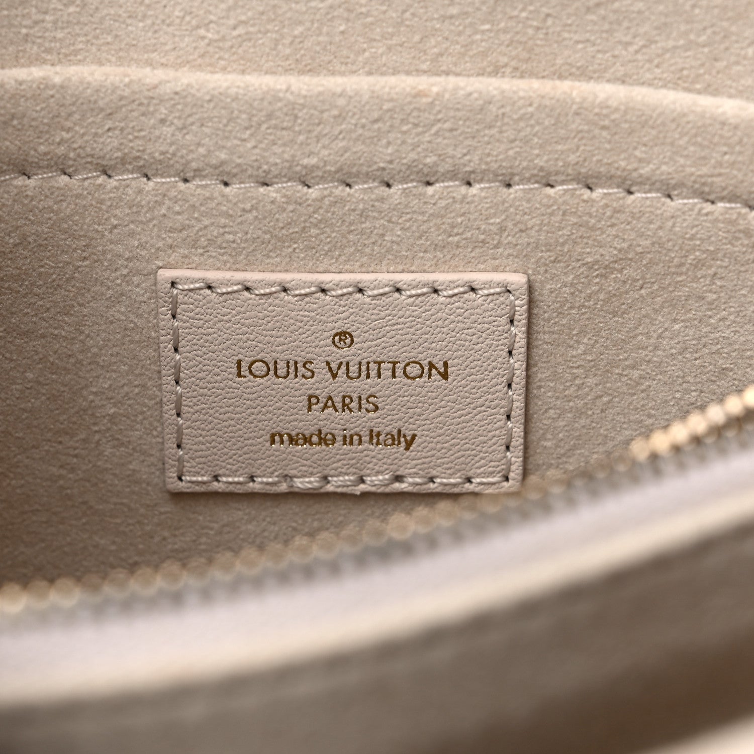Louis Vuitton Calfskin Hold Me New Wave Ivory 6 of 9