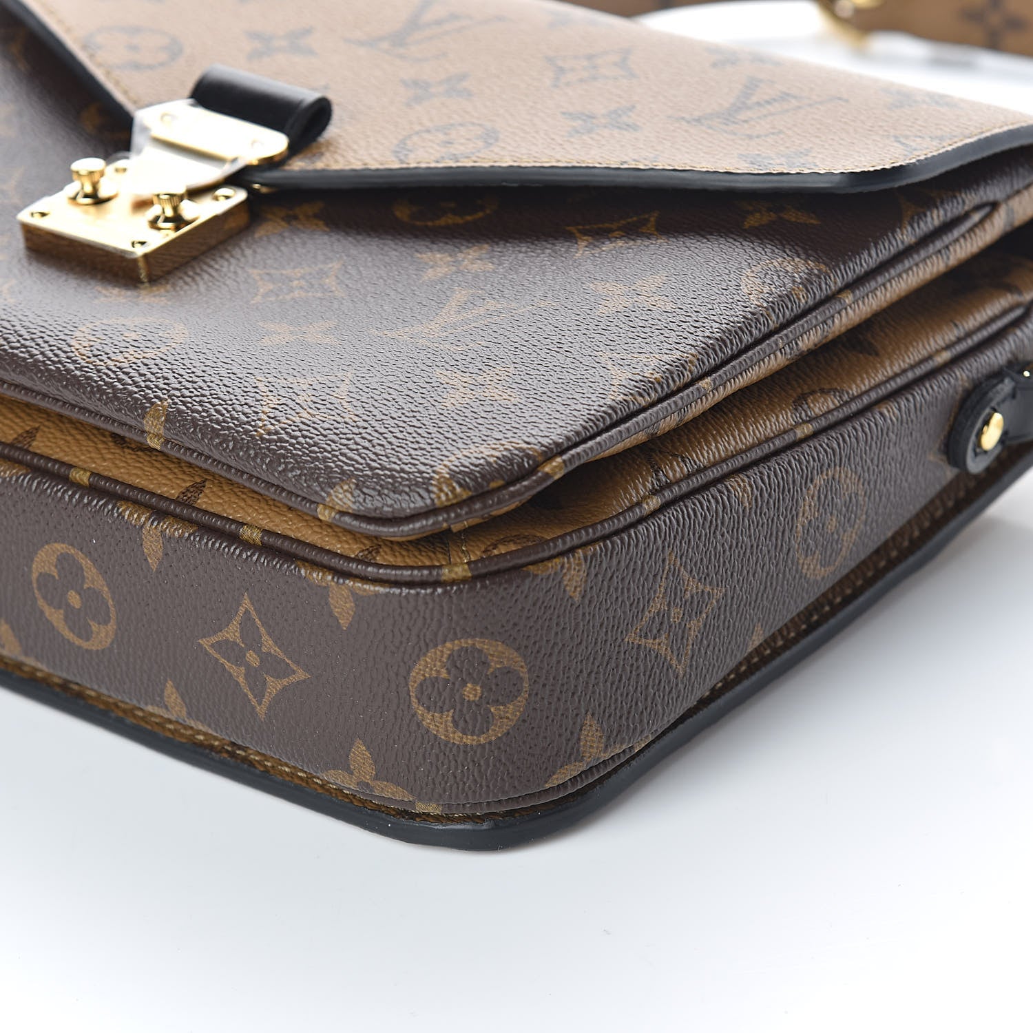 Louis Vuitton Reverse Monogram Pochette Metis 9 of 9