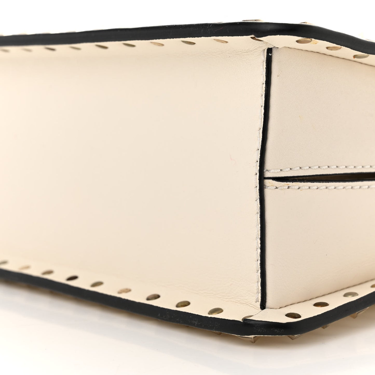 Vitello Rockstud Tote Ivory