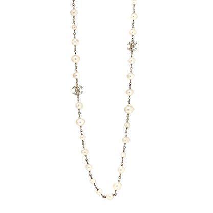 Chanel Swarovski Crystal Pearl CC Heart Necklace Gold 3 of 10