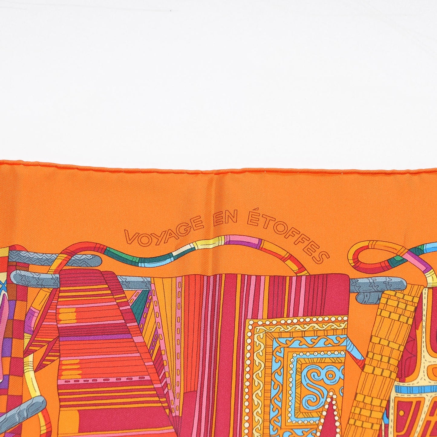 Silk Voyage En Etoffes Scarf 90 Orange Violet Jaune