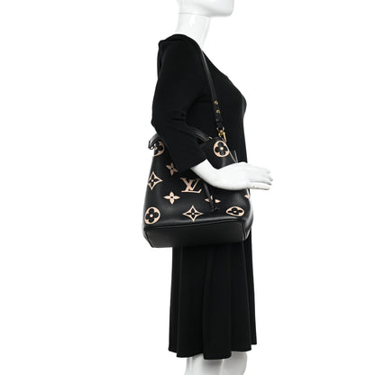Louis Vuitton Empreinte Monogram Giant Neonoe MM Black Beige 2 of 12