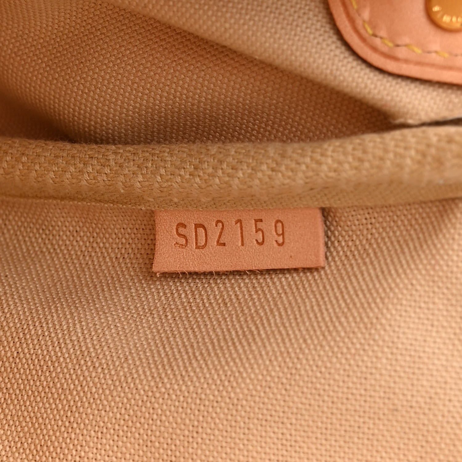 Louis Vuitton Damier Azur Favorite MM 8 of 11