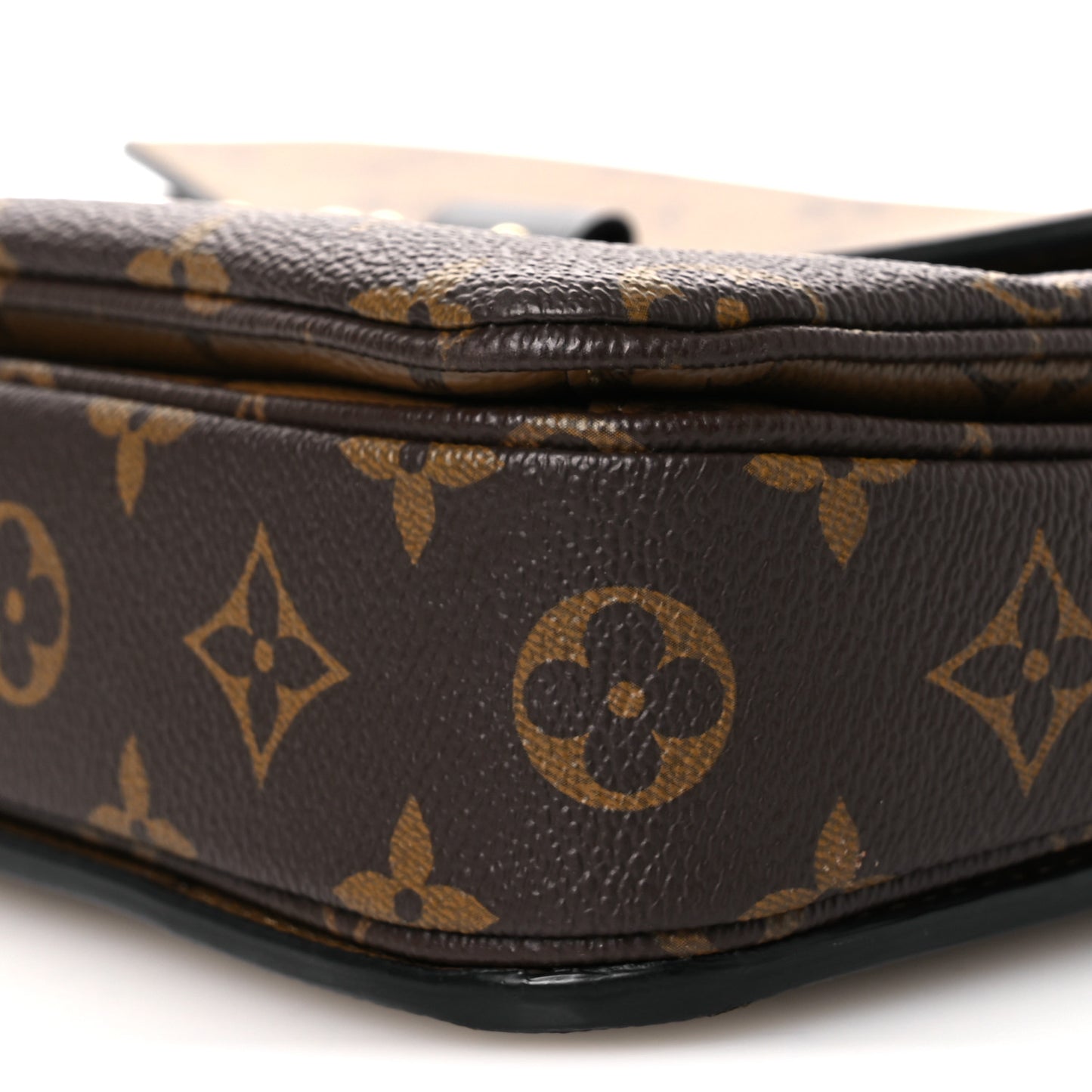 Reverse Monogram Pochette Metis