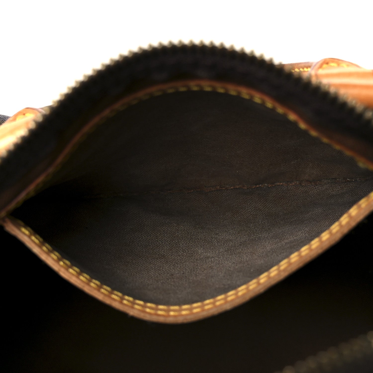 Louis Vuitton Monogram Speedy 25 6 of 11