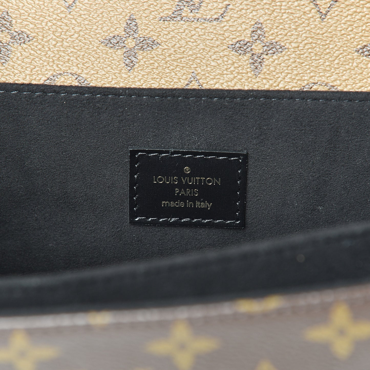 Reverse Monogram Pochette Metis