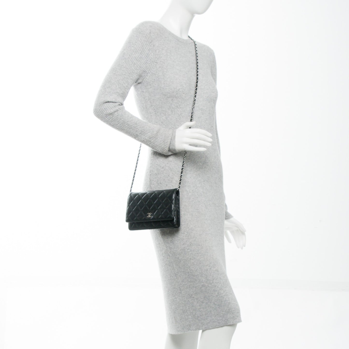 Caviar Quilted Wallet On Chain WOC Black