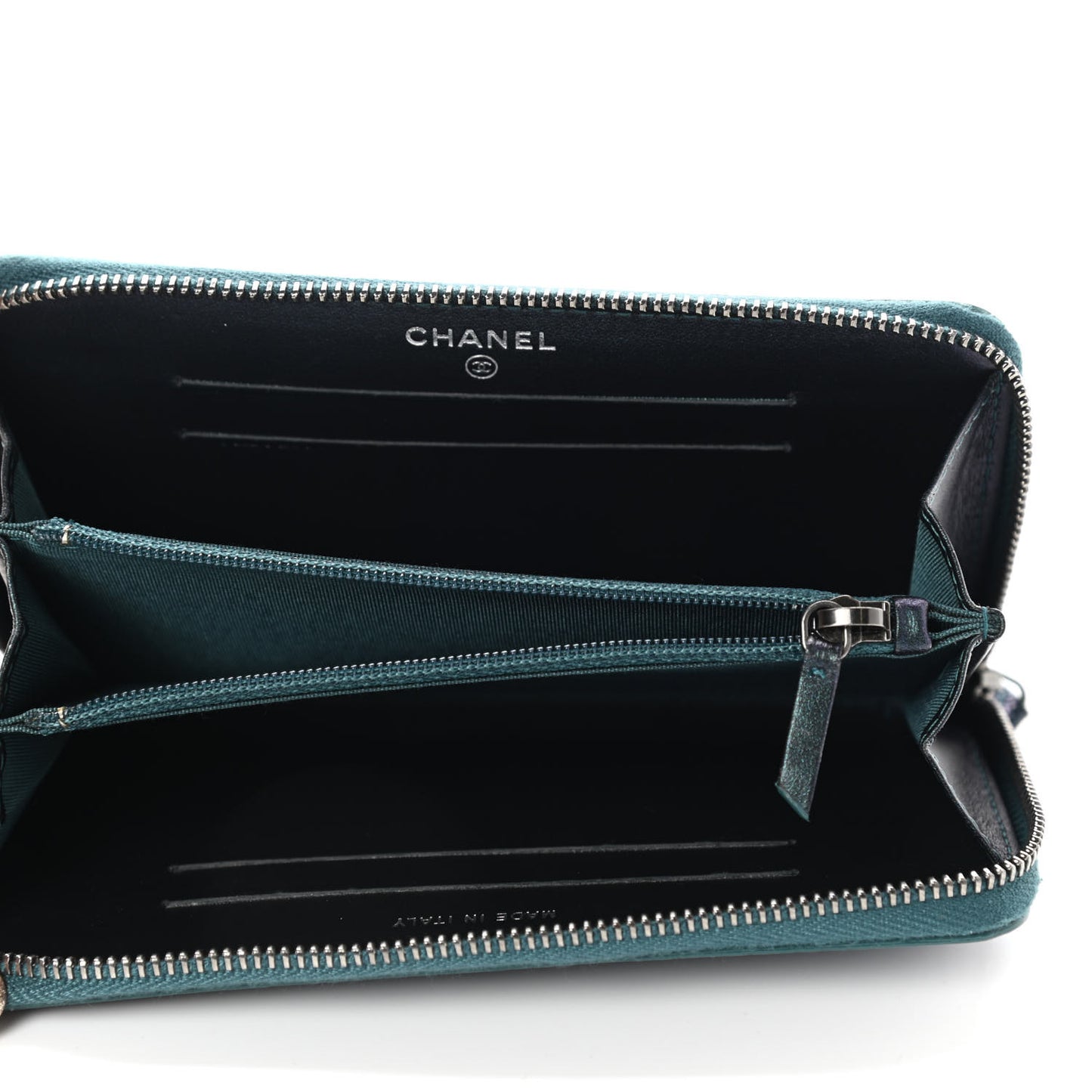 Iridescent Caviar Quilted Medium Filigree Zip Around Wallet Dark Turquoise