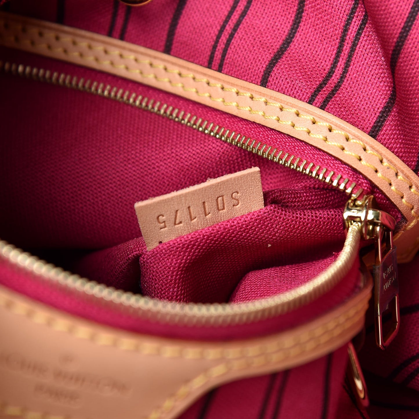 Monogram Delightful MM Pivoine