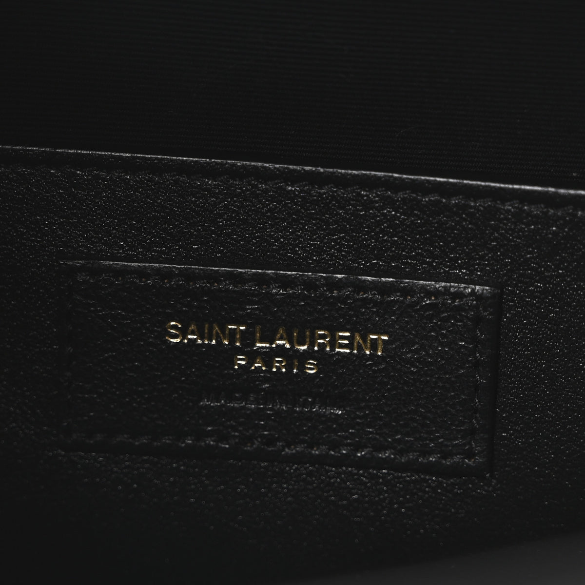 Shiny Calfskin Crocodile Embossed Manhattan Baguette Black