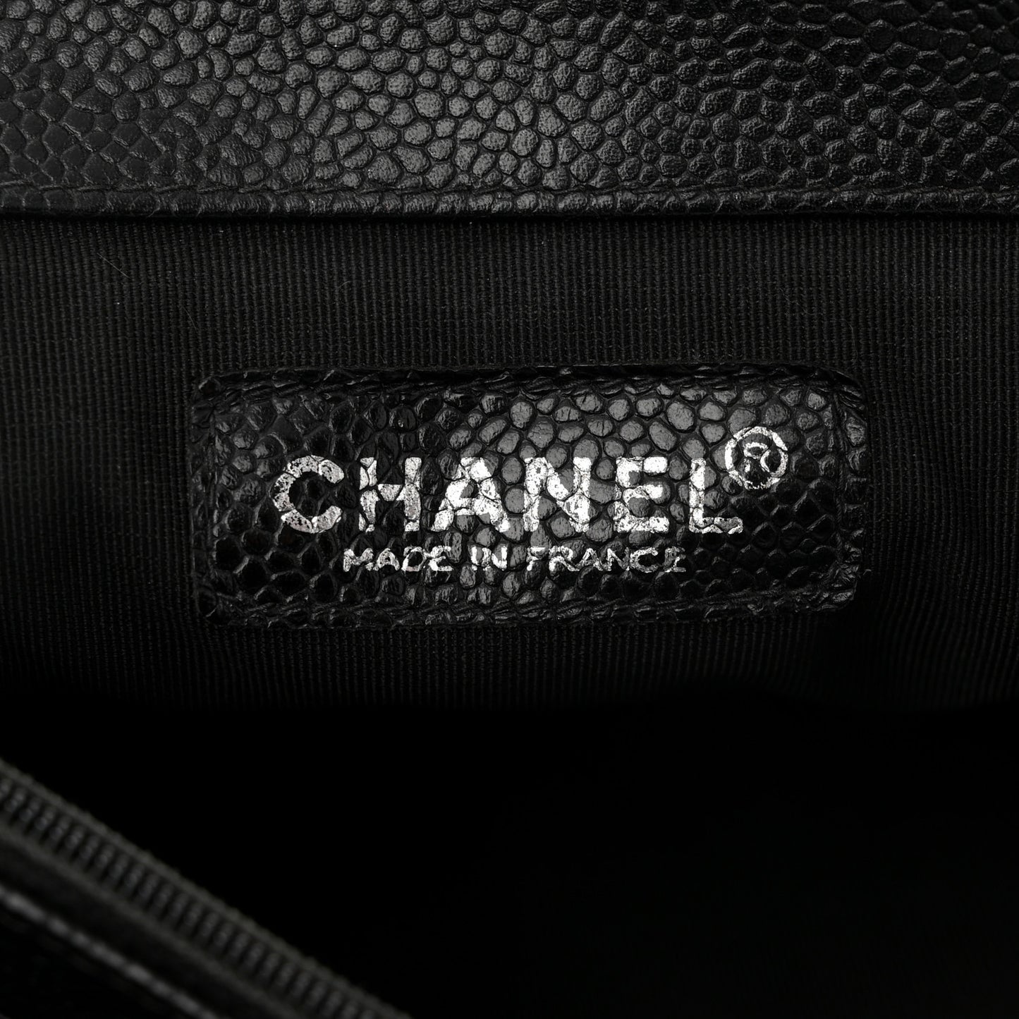 Caviar Quilted CC Shoulder Bag Black