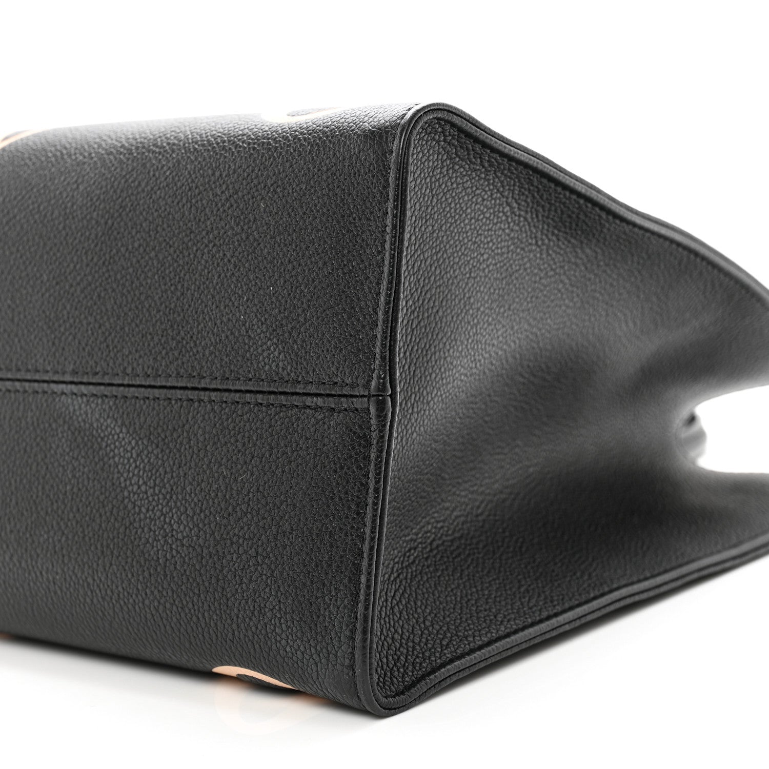 Louis Vuitton LOUIS VUITTON Empreinte Monogram Giant Onthego MM Black Beige 9 of 10