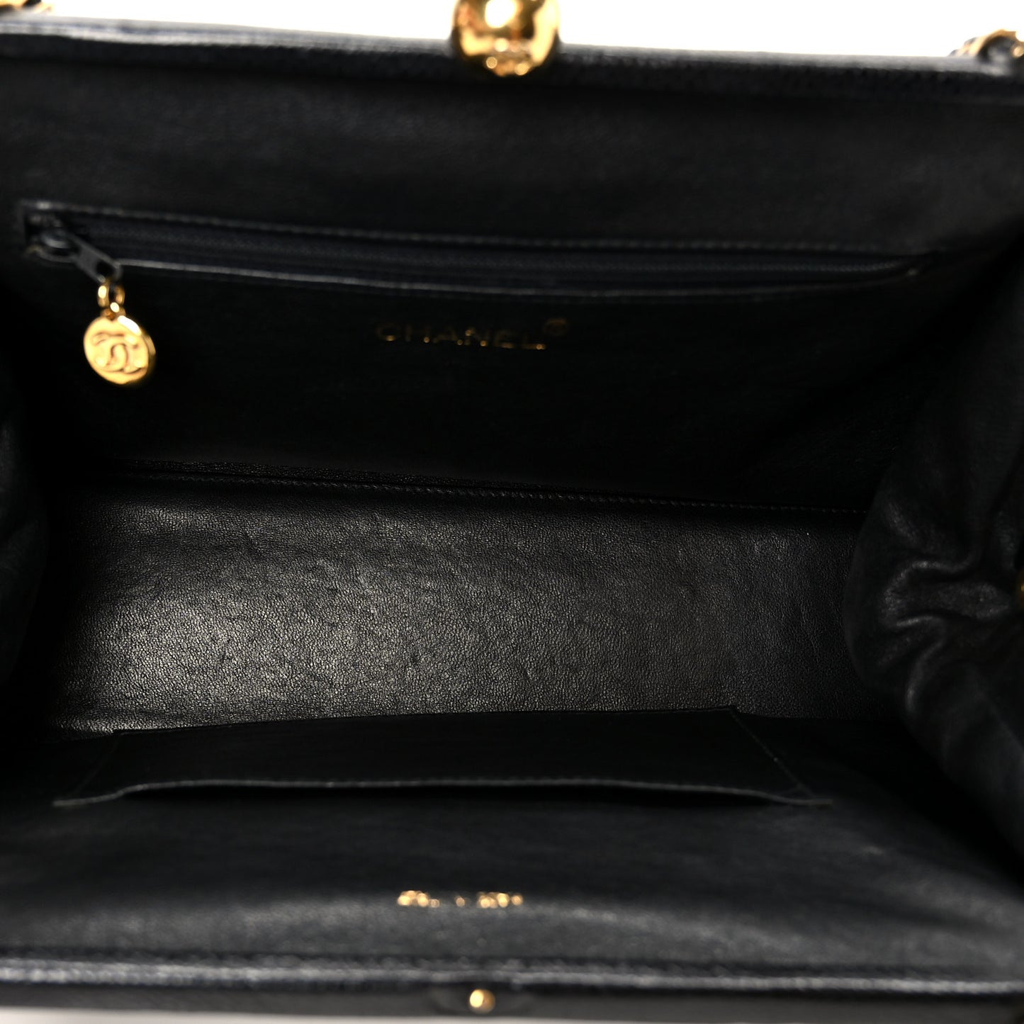 Caviar Quilted Kisslock Shoulder Bag Black