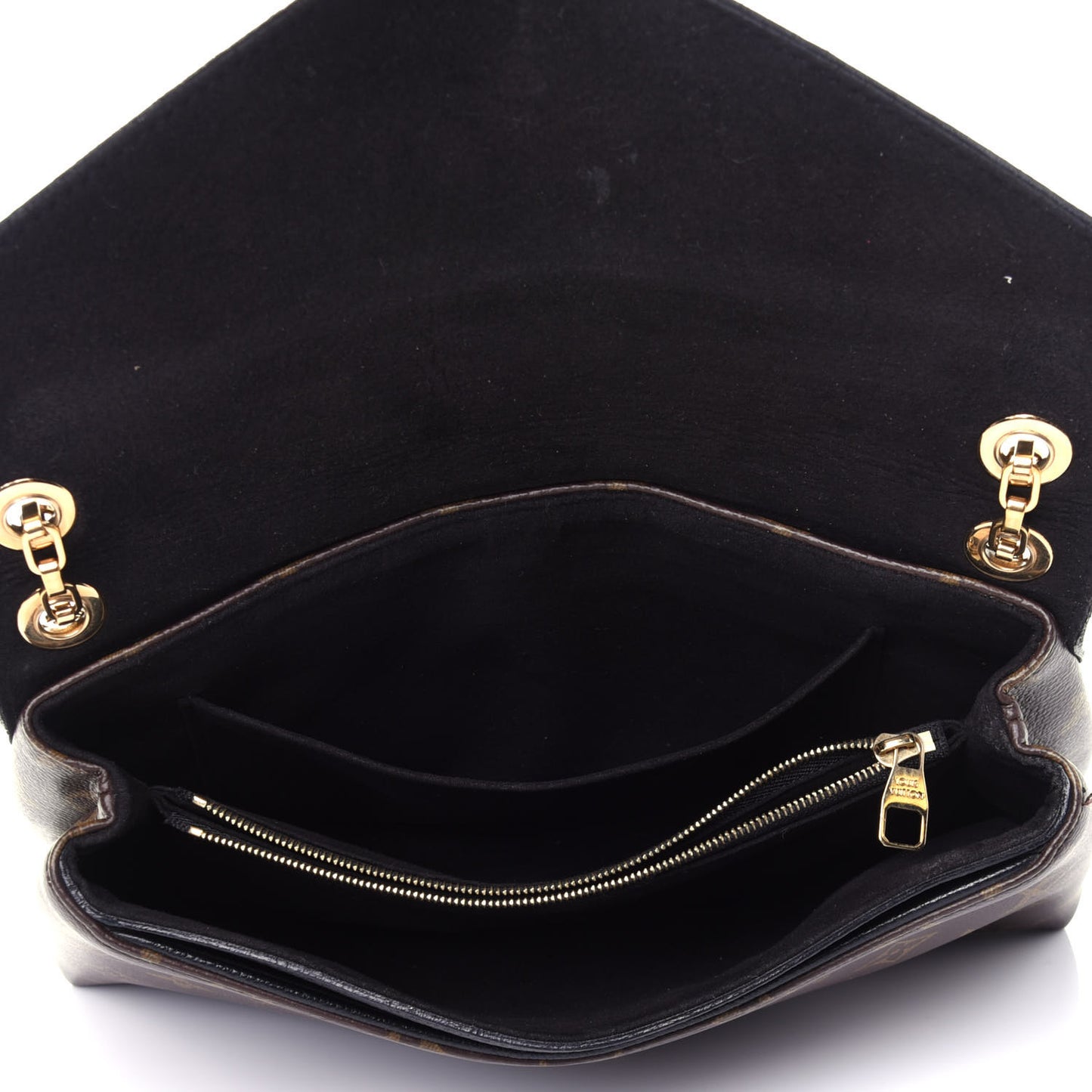 Monogram Pallas Chain Black