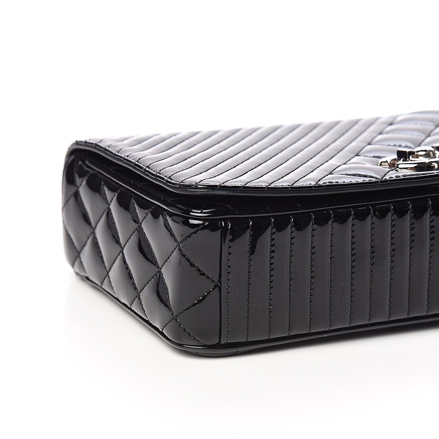 Iridescent Patent Quilted Medium Coco Boy Flap Black