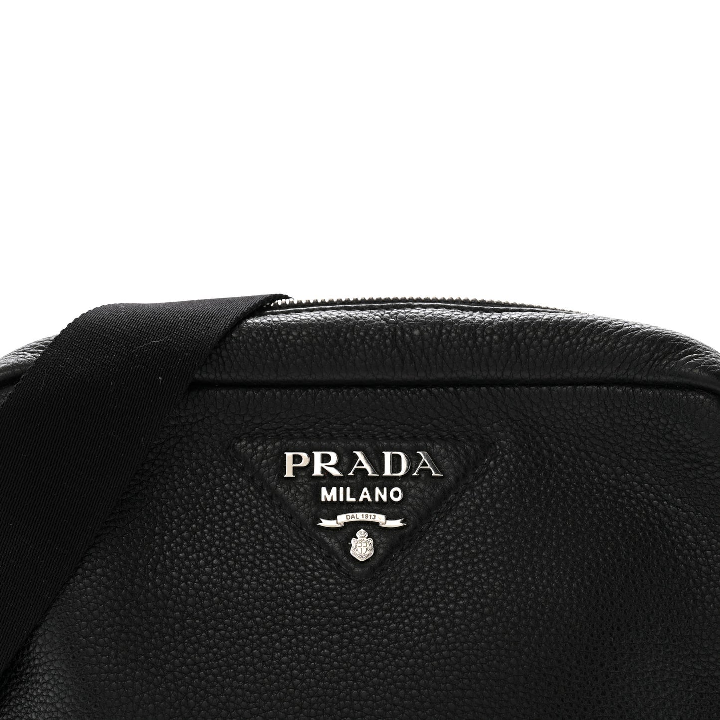 Vitello Daino Camera Crossbody Black