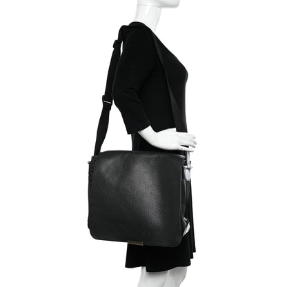 Louis Vuitton Taiga Viktor Messenger Bag Ardoise 2 of 12