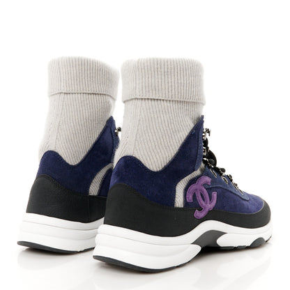 Chanel Suede Calfskin Knit CC Sneakers 38 Dark Blue Light Grey 5 of 10