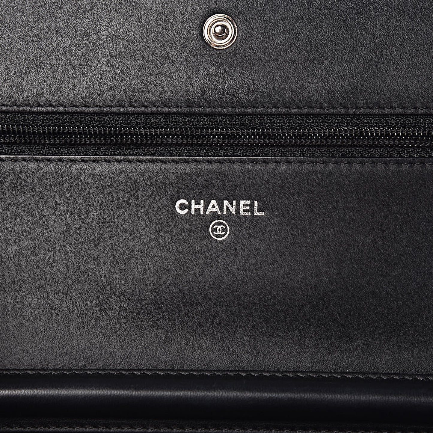 Patent Caviar Timeless CC Wallet on Chain WOC Black