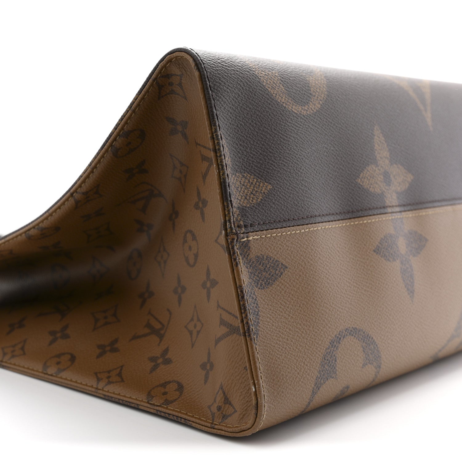 Louis Vuitton Reverse Monogram Giant Onthego GM 1863269 – FASHIONPHILE
