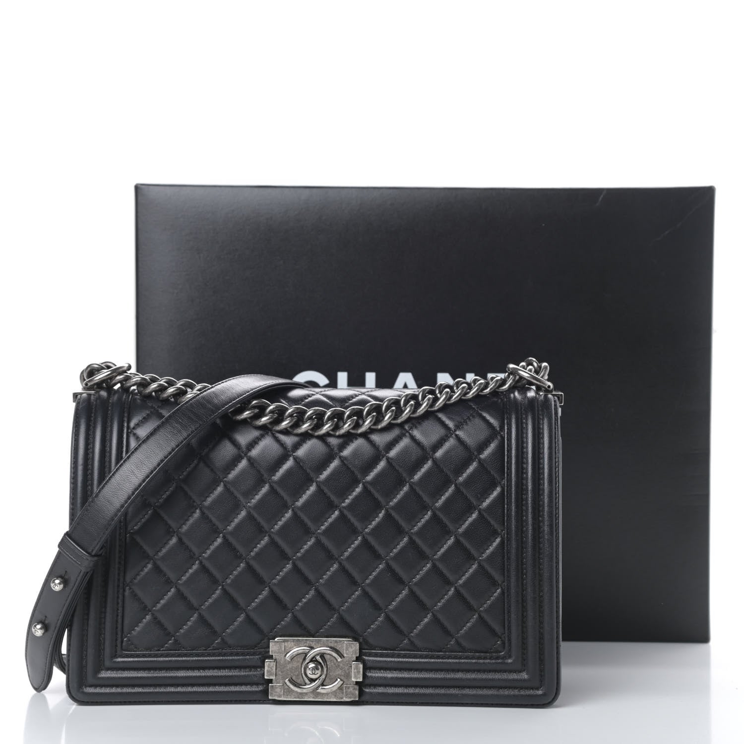 Chanel Lambskin Quilted New Medium Boy Flap Black 18 of 18